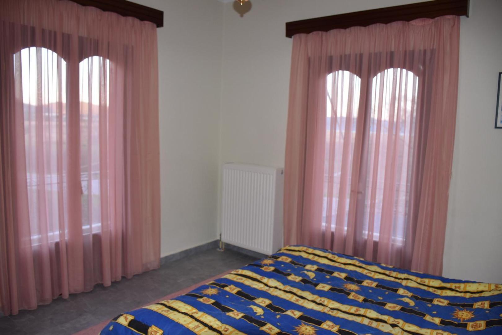 Val'S Place Митилини Экстерьер фото